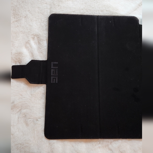 Urban Armor Gear Metropolis Series Black Case for IPad Pro 12.9" 5th Gen New - Picture 11 of 16